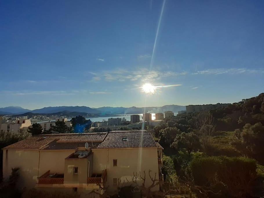 Appartement Vue Mer Avec Parking Ajaccio  Kültér fotó