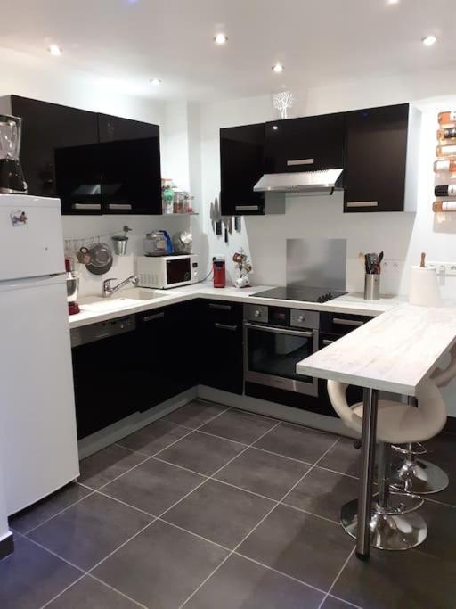 Appartement Vue Mer Avec Parking Ajaccio  Kültér fotó